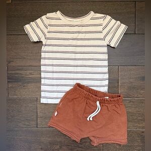 Haven kids tee & childhoods set 18-24 EUC